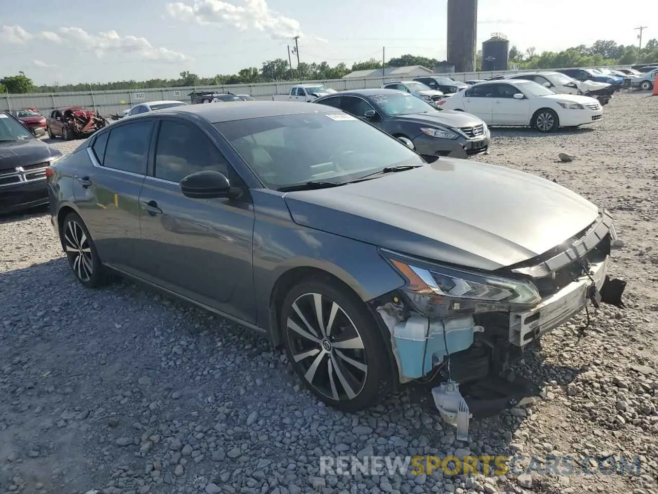 4 Фотография поврежденного автомобиля 1N4BL4CV3LC203536 NISSAN ALTIMA 2020