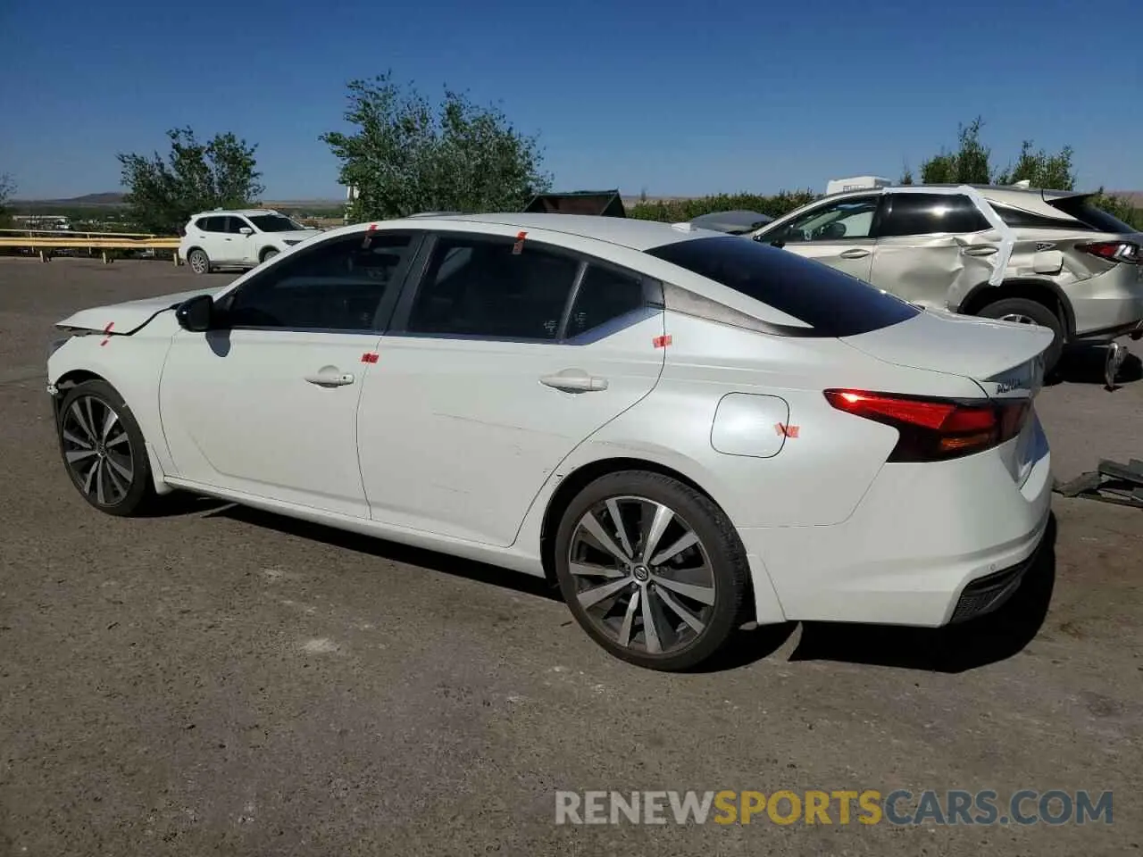 2 Photograph of a damaged car 1N4BL4CV3LN309232 NISSAN ALTIMA 2020