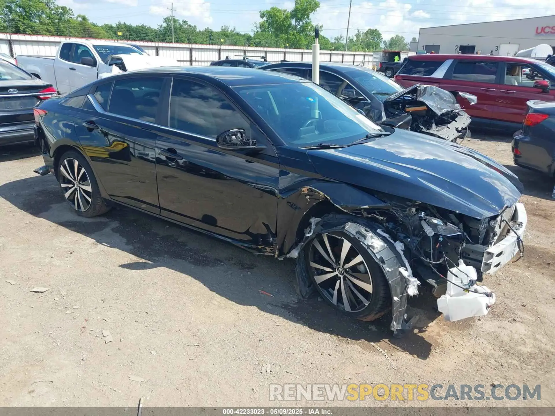 1 Photograph of a damaged car 1N4BL4CV4LC250722 NISSAN ALTIMA 2020