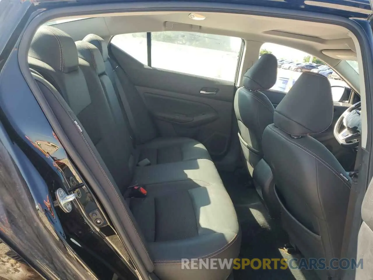 10 Photograph of a damaged car 1N4BL4CV4LC258464 NISSAN ALTIMA 2020