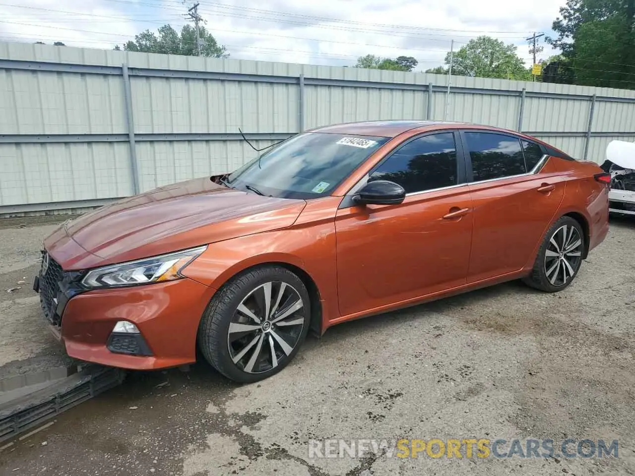 1 Photograph of a damaged car 1N4BL4CV4LN306937 NISSAN ALTIMA 2020
