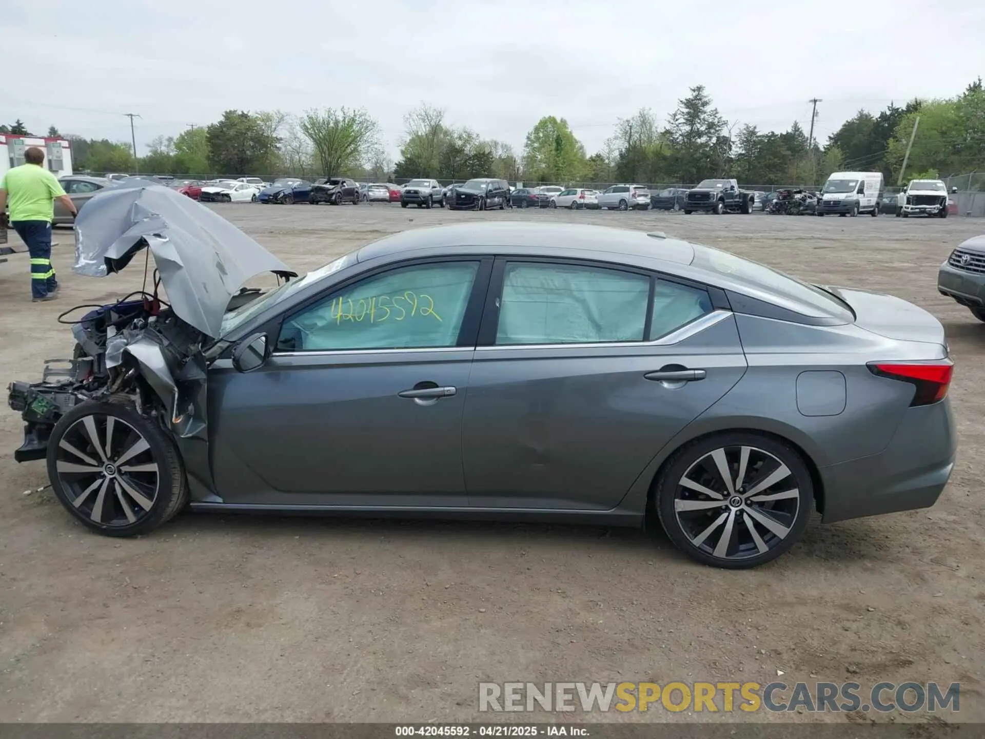 15 Photograph of a damaged car 1N4BL4CV4LN310602 NISSAN ALTIMA 2020