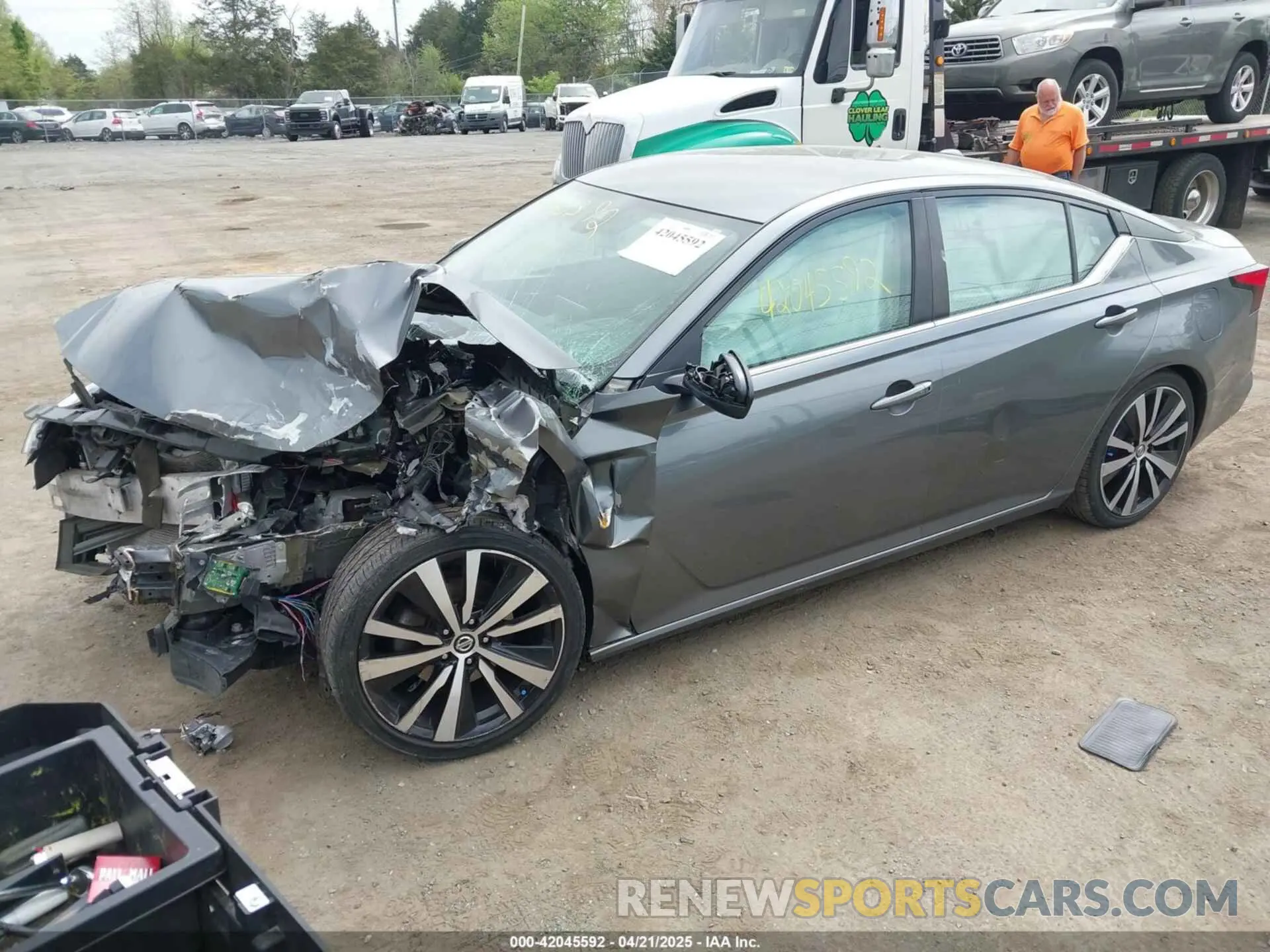 2 Photograph of a damaged car 1N4BL4CV4LN310602 NISSAN ALTIMA 2020