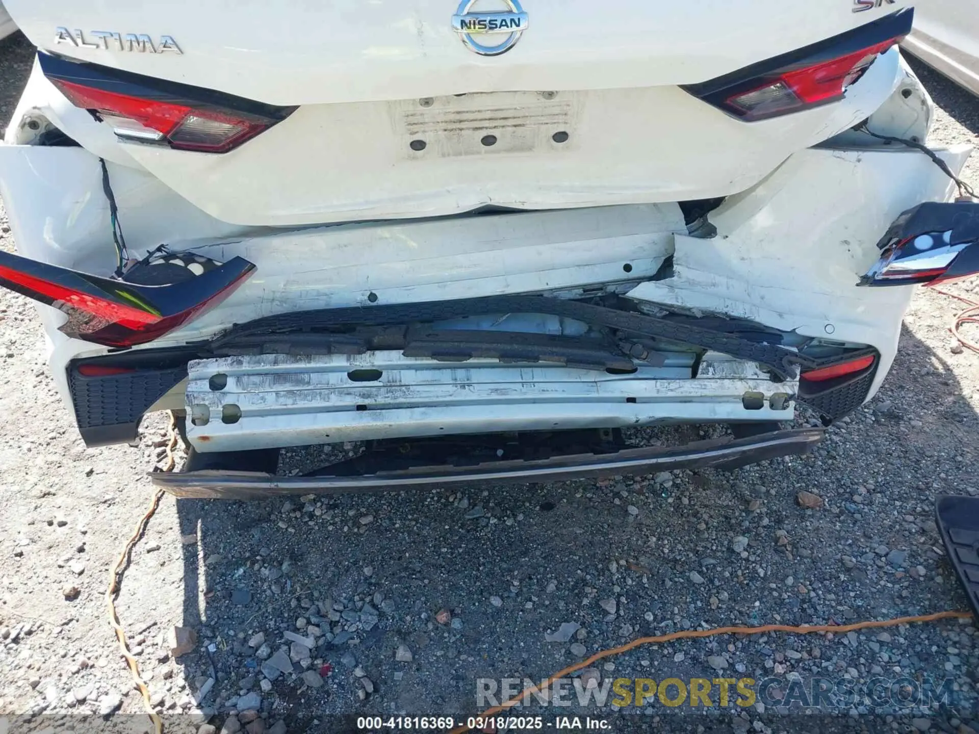 6 Photograph of a damaged car 1N4BL4CV5LC194371 NISSAN ALTIMA 2020