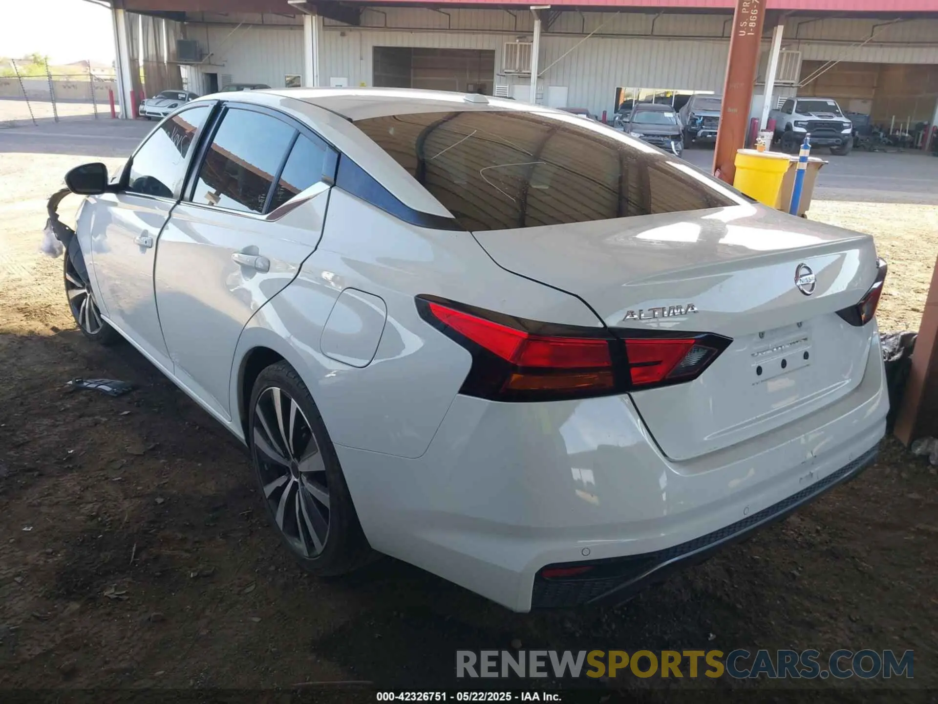 3 Photograph of a damaged car 1N4BL4CV5LC202100 NISSAN ALTIMA 2020