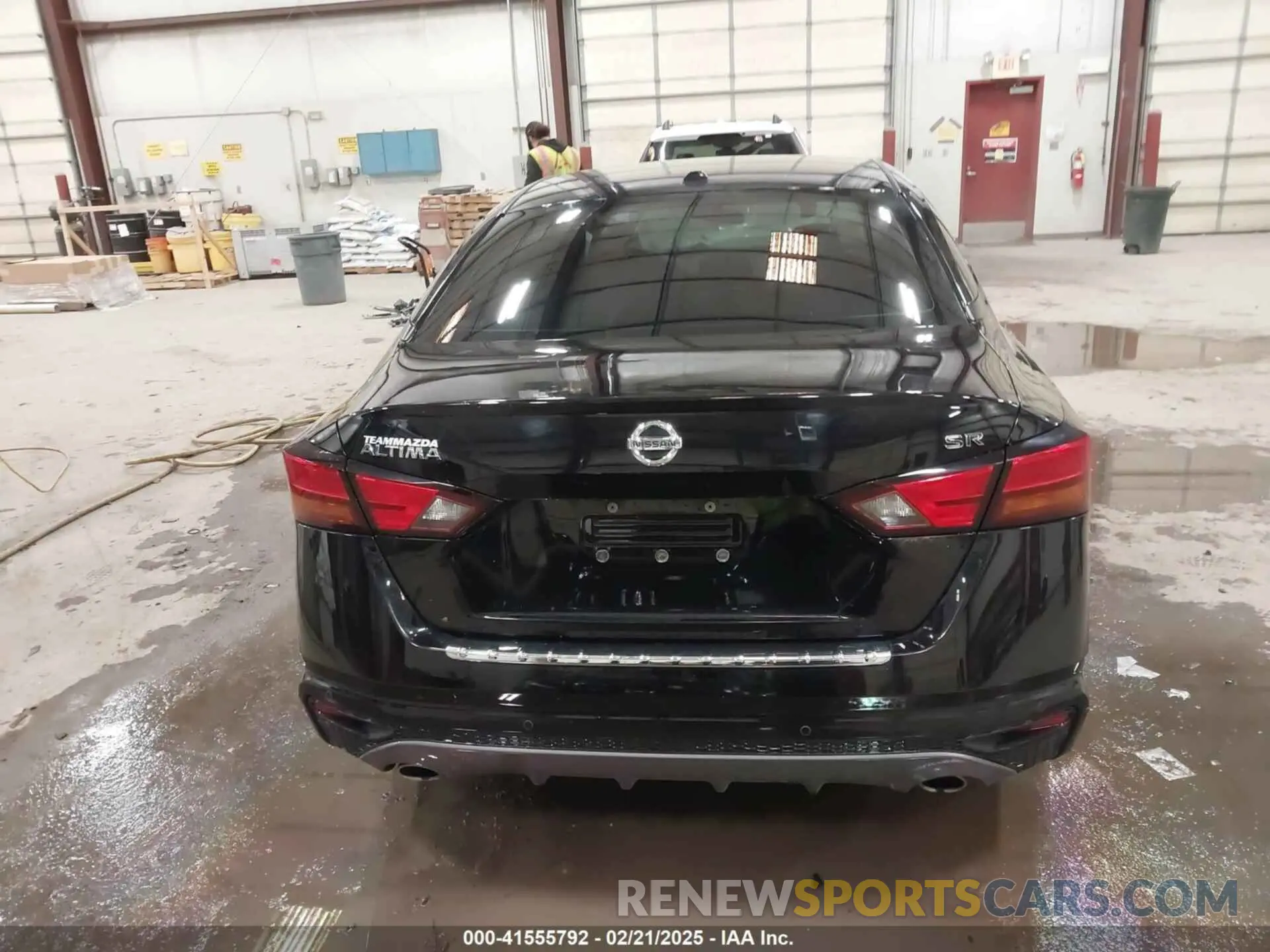 16 Photograph of a damaged car 1N4BL4CV5LC226199 NISSAN ALTIMA 2020