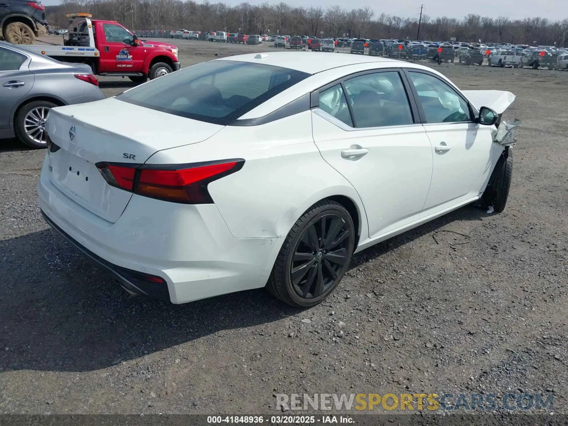 4 Фотография поврежденного автомобиля 1N4BL4CV5LC240488 NISSAN ALTIMA 2020