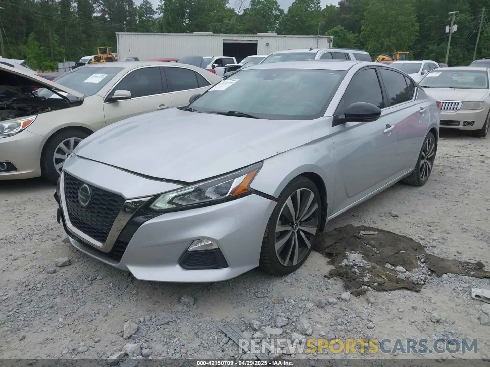 2 Photograph of a damaged car 1N4BL4CV5LN301259 NISSAN ALTIMA 2020