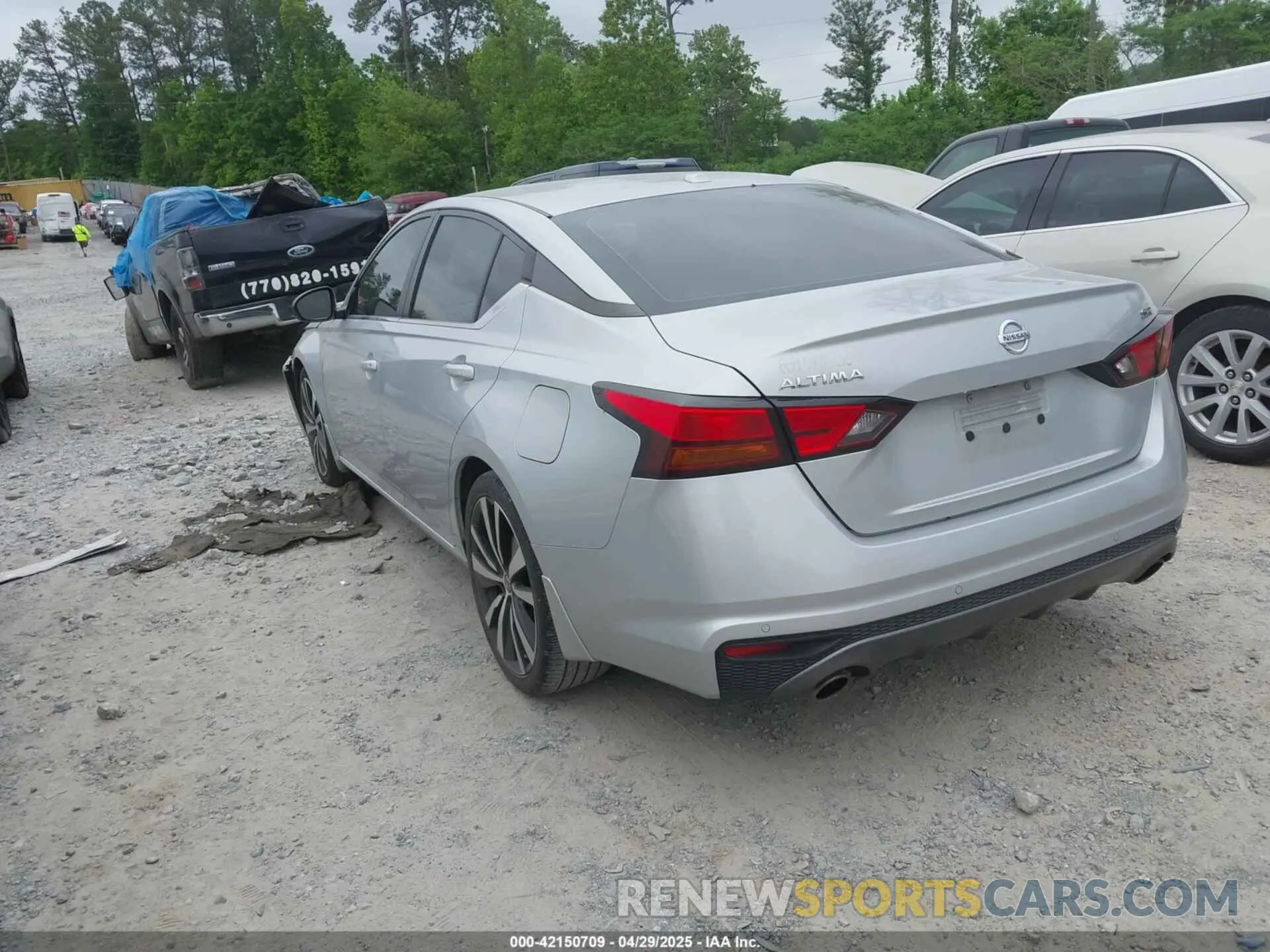 3 Photograph of a damaged car 1N4BL4CV5LN301259 NISSAN ALTIMA 2020
