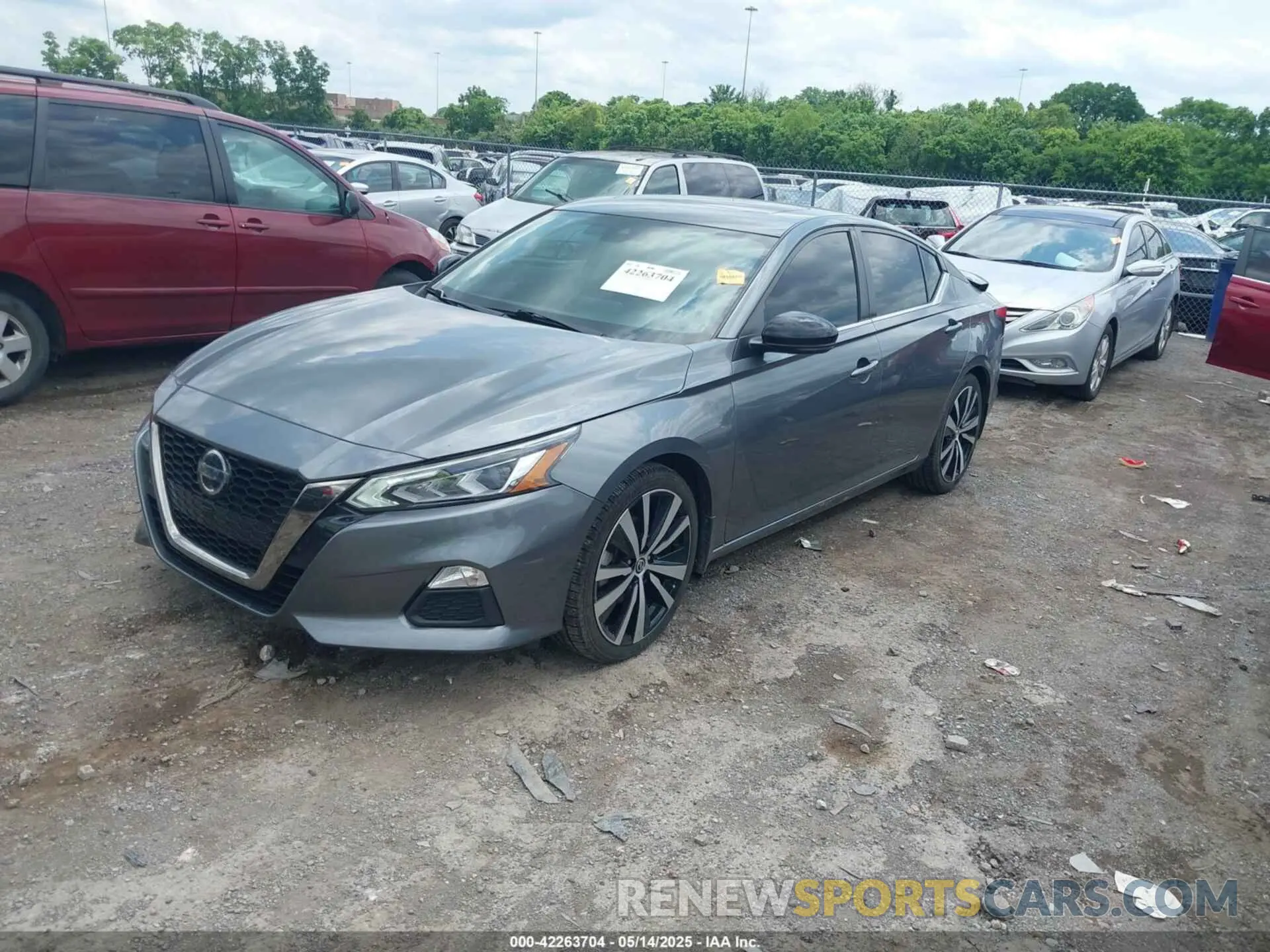 2 Photograph of a damaged car 1N4BL4CV6LC112163 NISSAN ALTIMA 2020