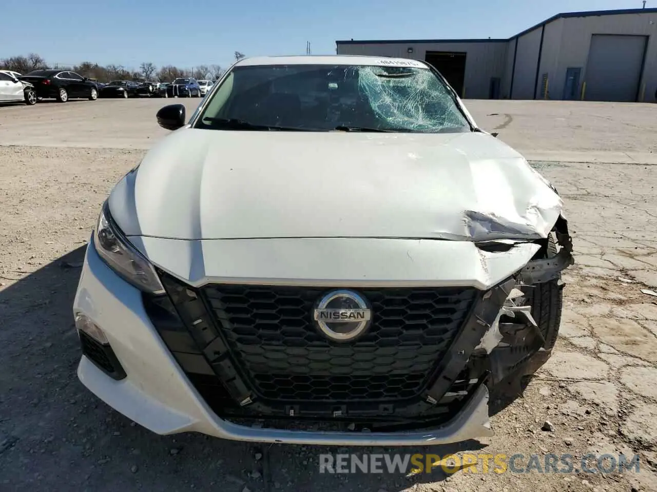5 Photograph of a damaged car 1N4BL4CV6LC125057 NISSAN ALTIMA 2020