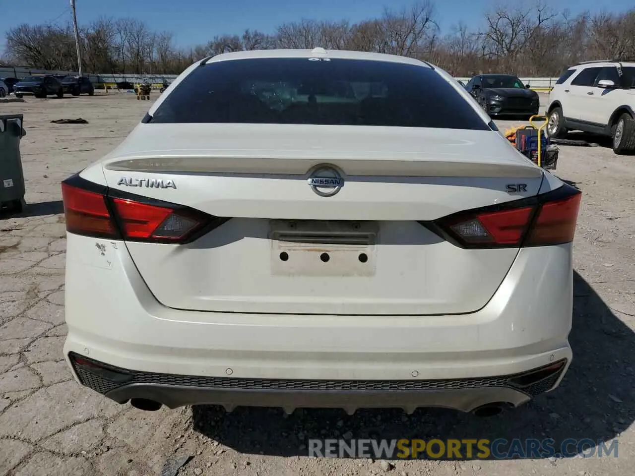 6 Photograph of a damaged car 1N4BL4CV6LC125057 NISSAN ALTIMA 2020
