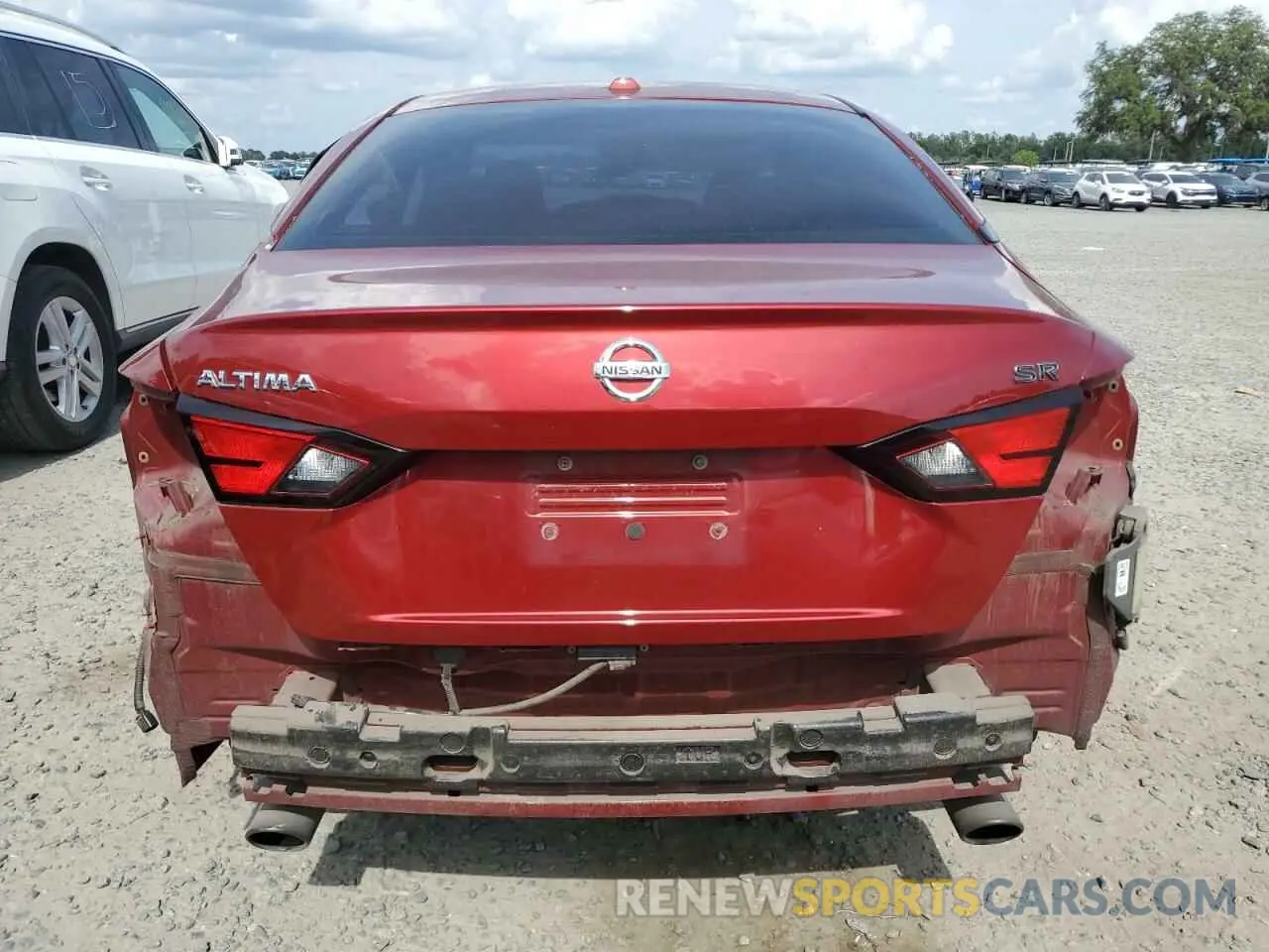 6 Photograph of a damaged car 1N4BL4CV6LC240936 NISSAN ALTIMA 2020