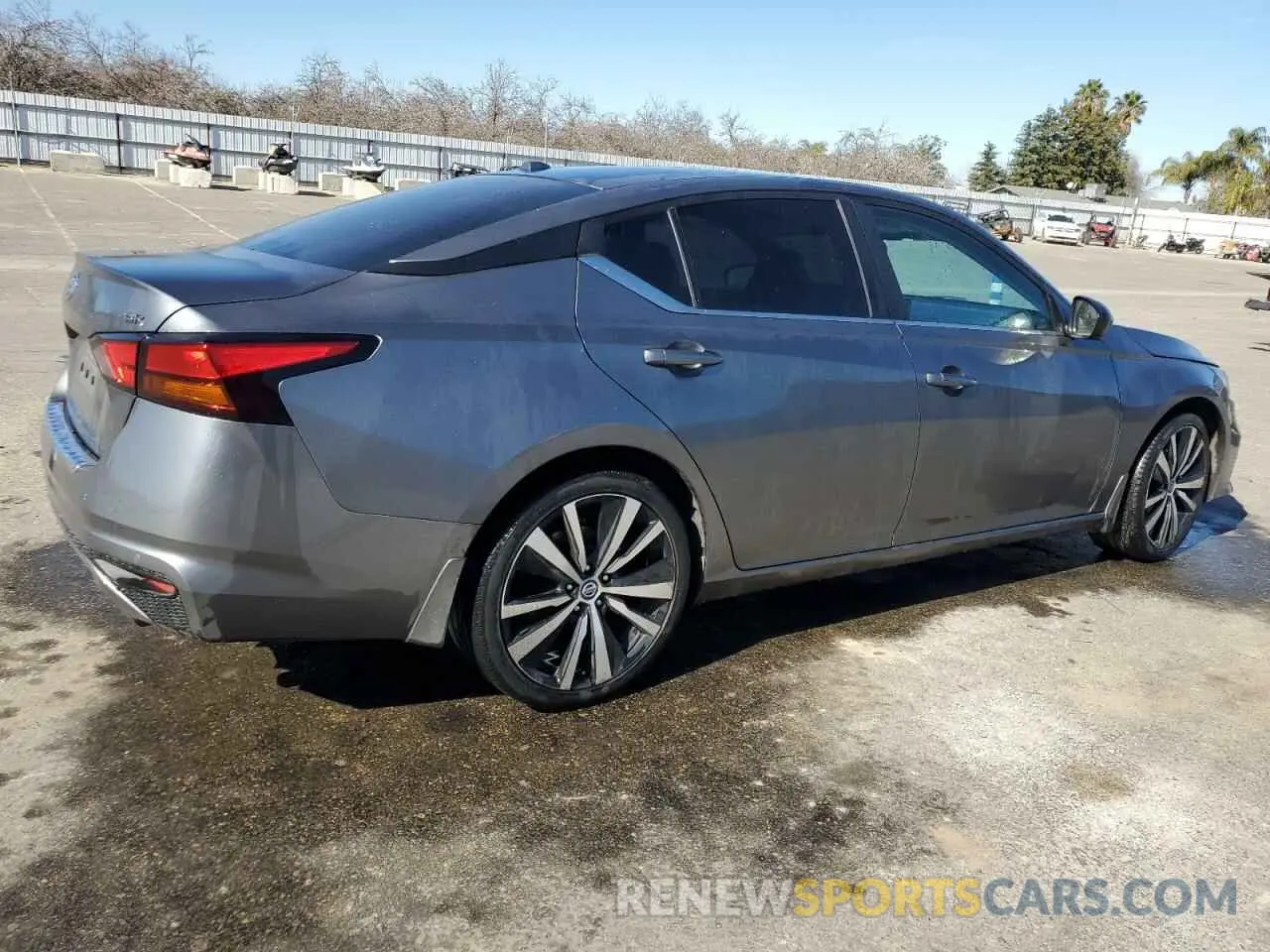 3 Photograph of a damaged car 1N4BL4CV6LC284354 NISSAN ALTIMA 2020