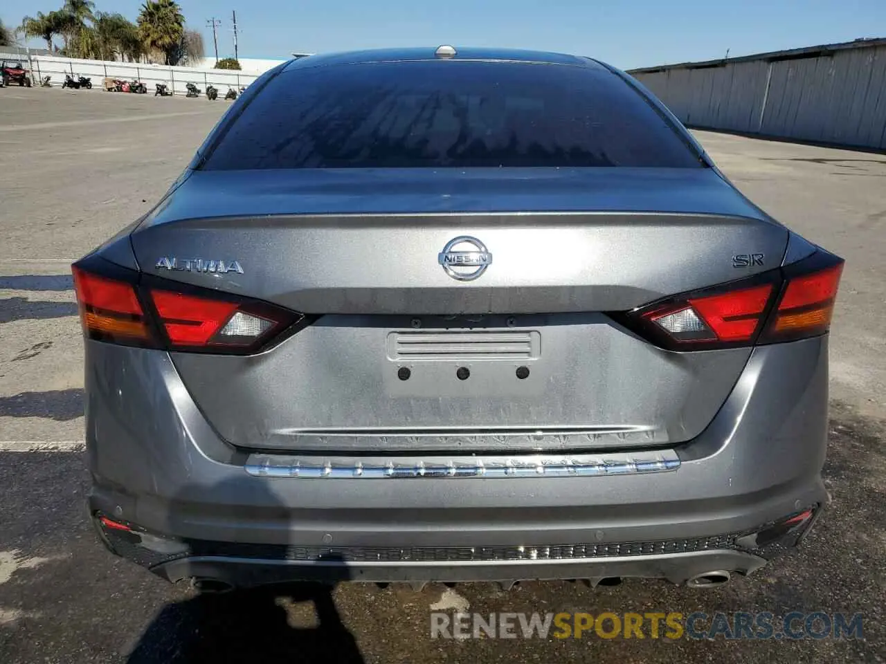 6 Photograph of a damaged car 1N4BL4CV6LC284354 NISSAN ALTIMA 2020