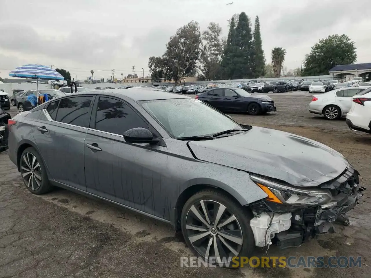 4 Photograph of a damaged car 1N4BL4CV7LC152607 NISSAN ALTIMA 2020