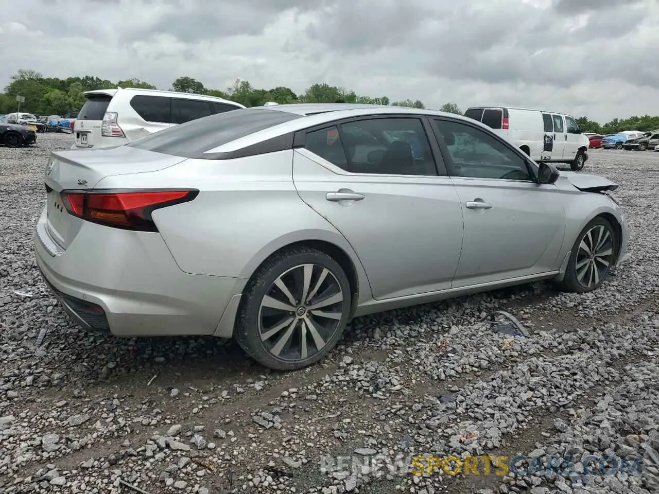 3 Фотография поврежденного автомобиля 1N4BL4CV7LN312814 NISSAN ALTIMA 2020