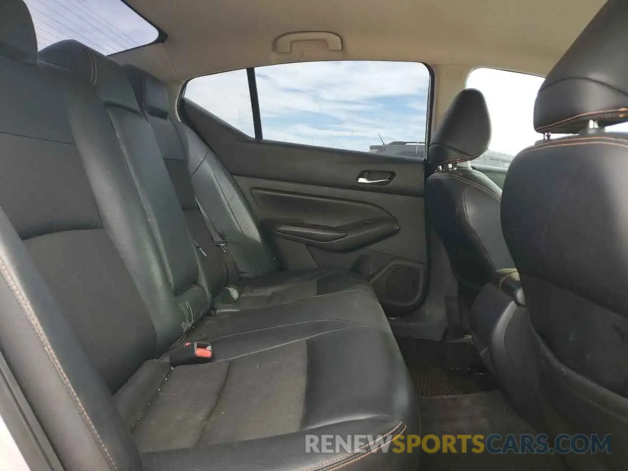 10 Фотография поврежденного автомобиля 1N4BL4CV8LC151286 NISSAN ALTIMA 2020