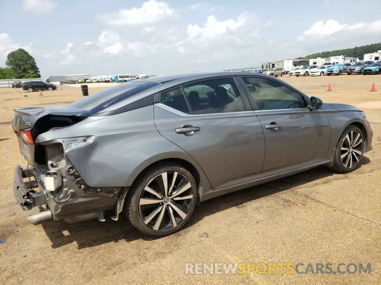 3 Photograph of a damaged car 1N4BL4CV8LC269385 NISSAN ALTIMA 2020
