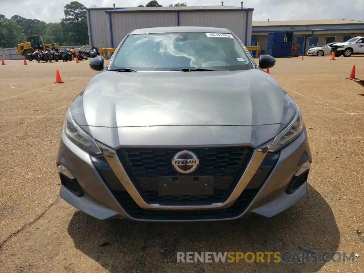 5 Photograph of a damaged car 1N4BL4CV8LC269385 NISSAN ALTIMA 2020