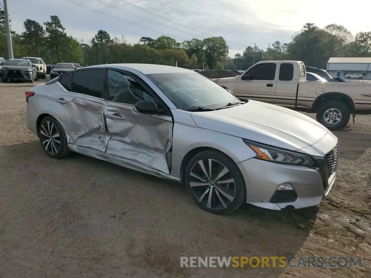 4 Photograph of a damaged car 1N4BL4CV9LC188900 NISSAN ALTIMA 2020
