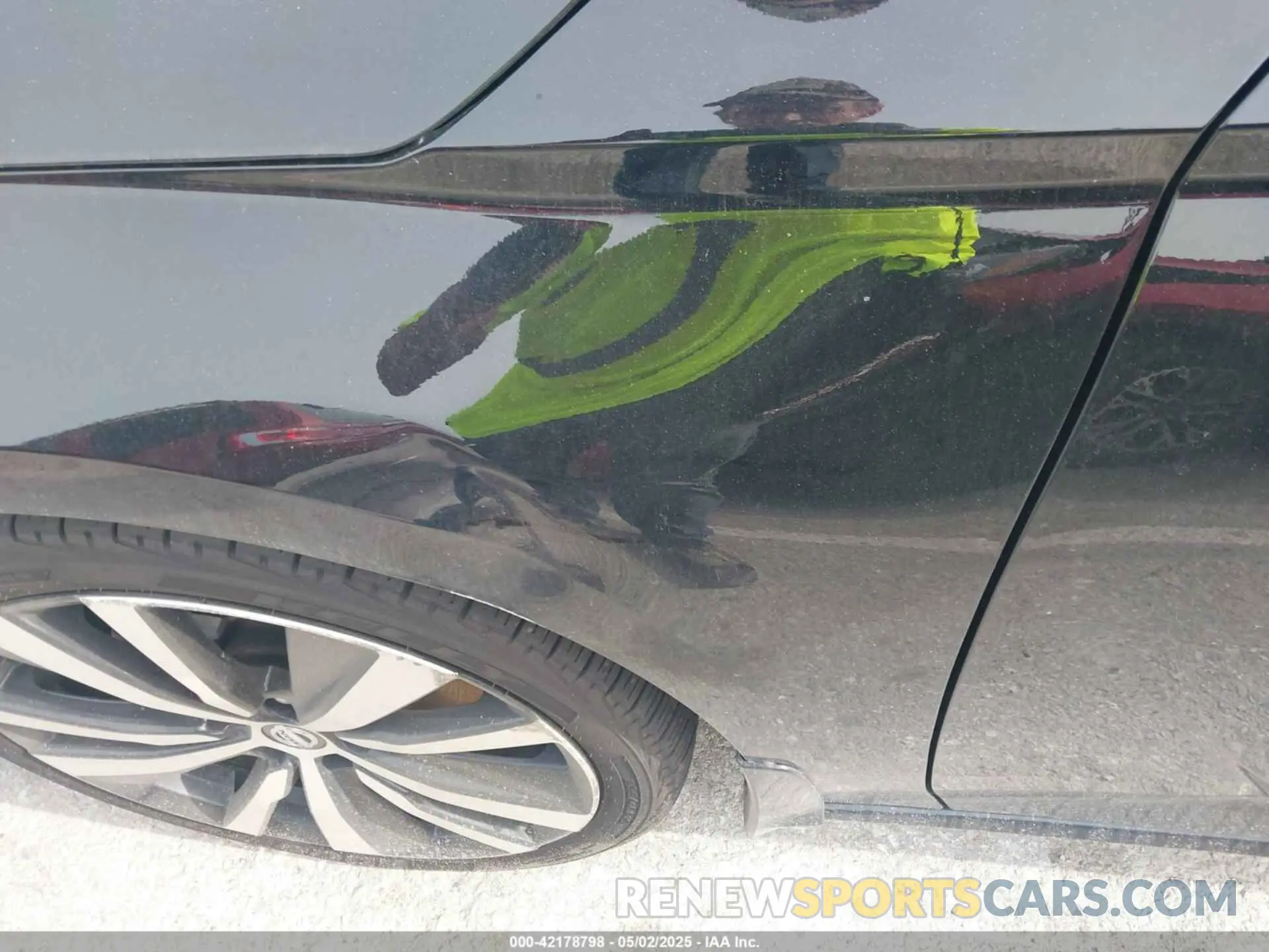 17 Photograph of a damaged car 1N4BL4CV9LC282730 NISSAN ALTIMA 2020