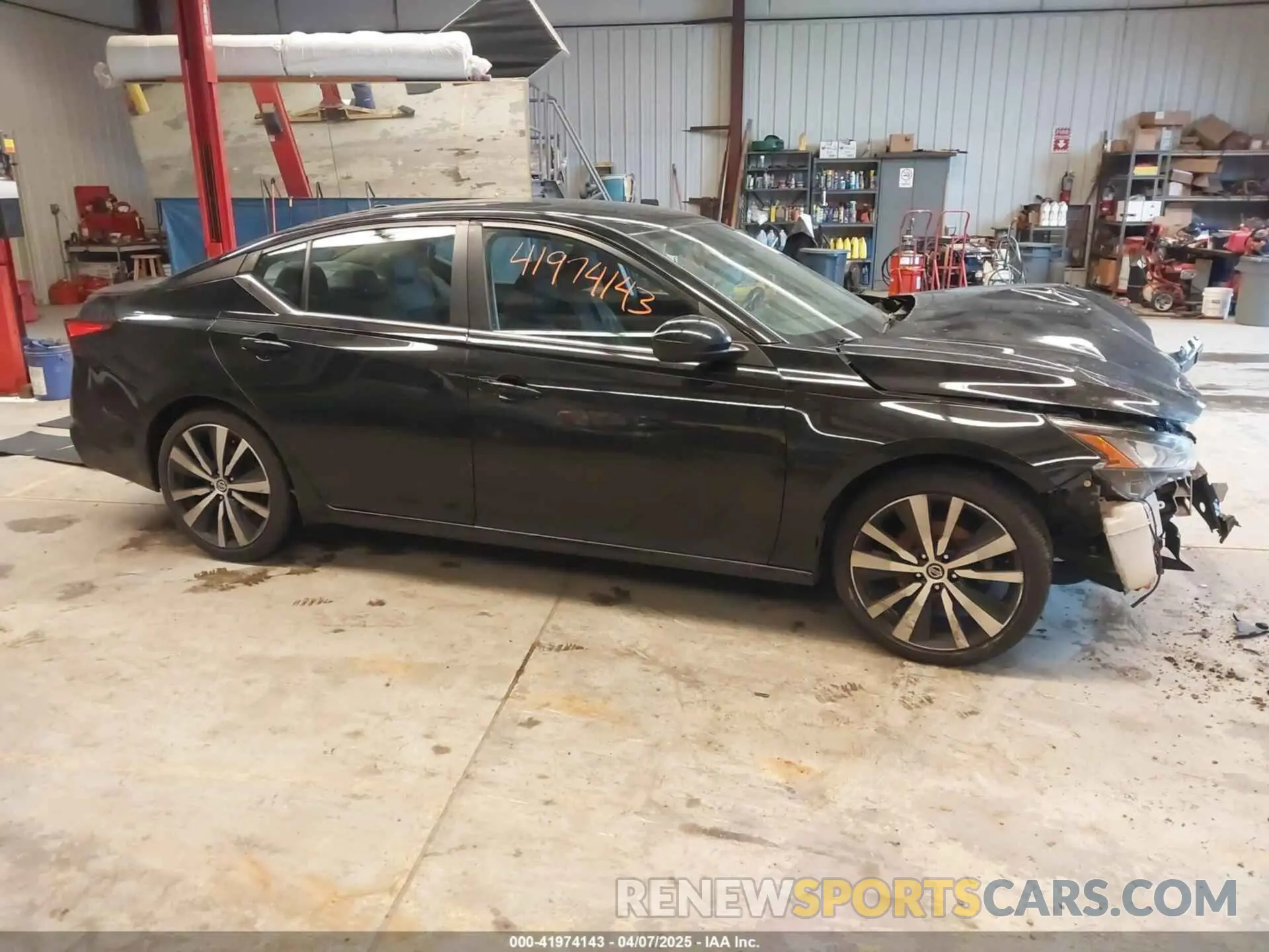 14 Photograph of a damaged car 1N4BL4CV9LN309865 NISSAN ALTIMA 2020
