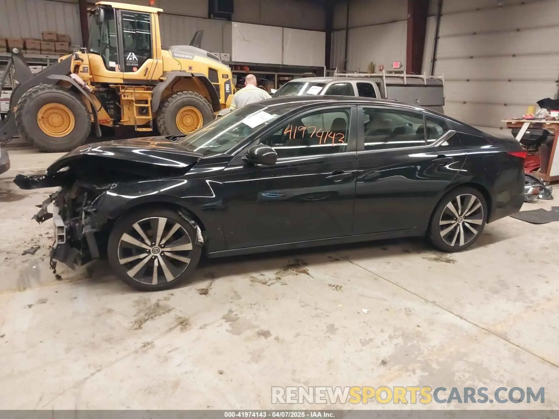 15 Photograph of a damaged car 1N4BL4CV9LN309865 NISSAN ALTIMA 2020