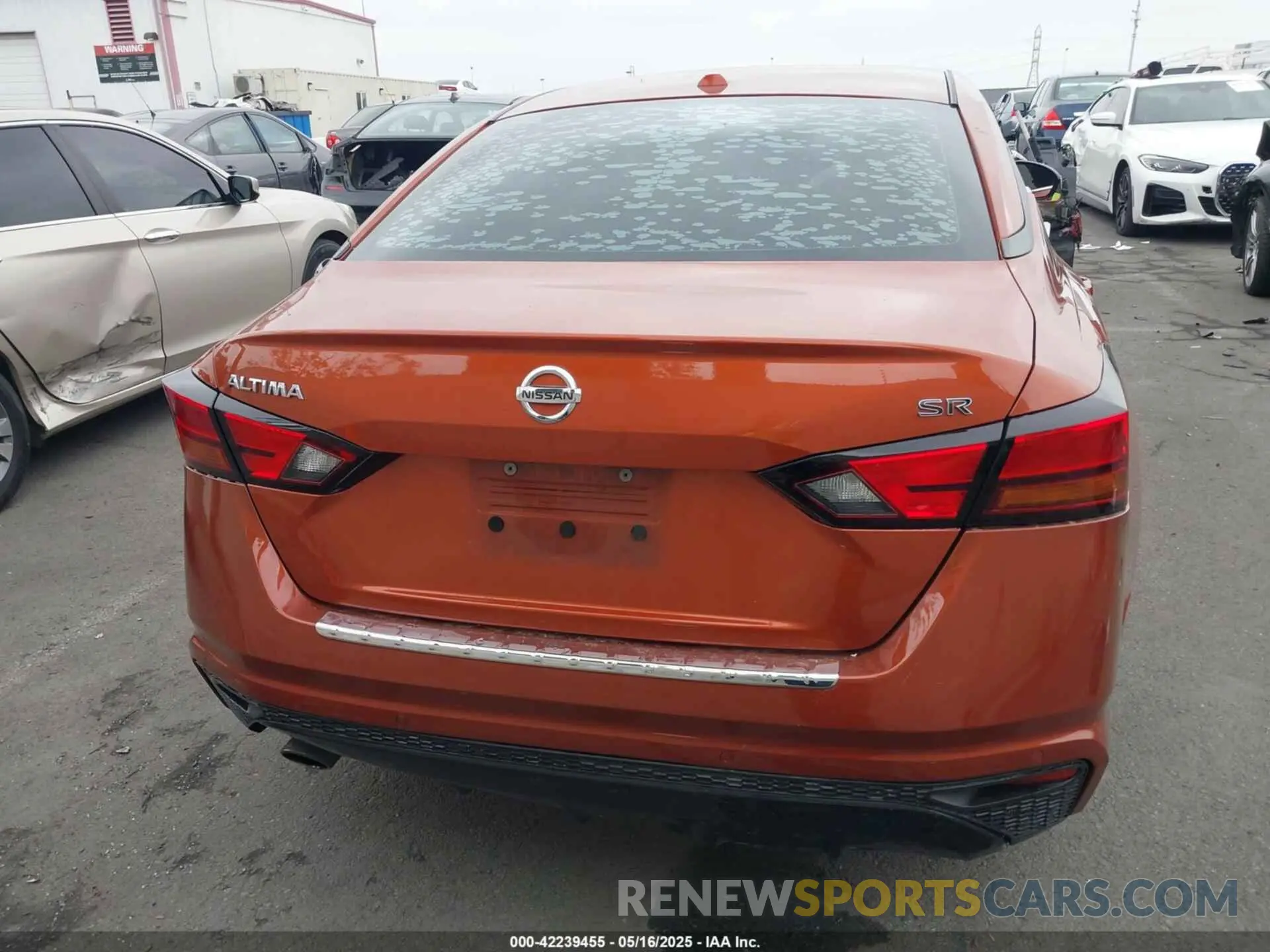 16 Photograph of a damaged car 1N4BL4CV9LN311843 NISSAN ALTIMA 2020