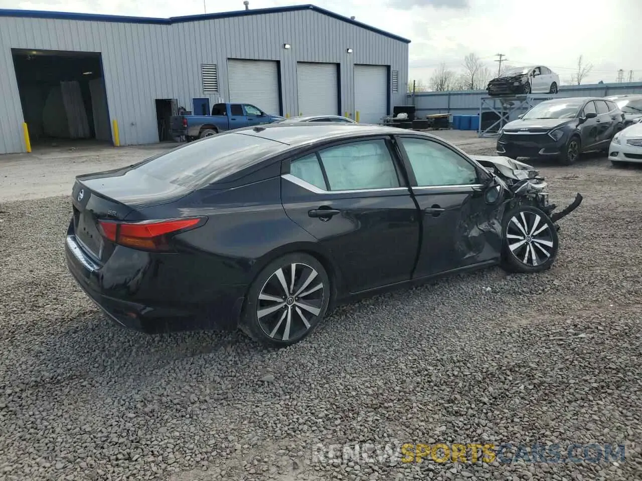3 Photograph of a damaged car 1N4BL4CVXLC132514 NISSAN ALTIMA 2020