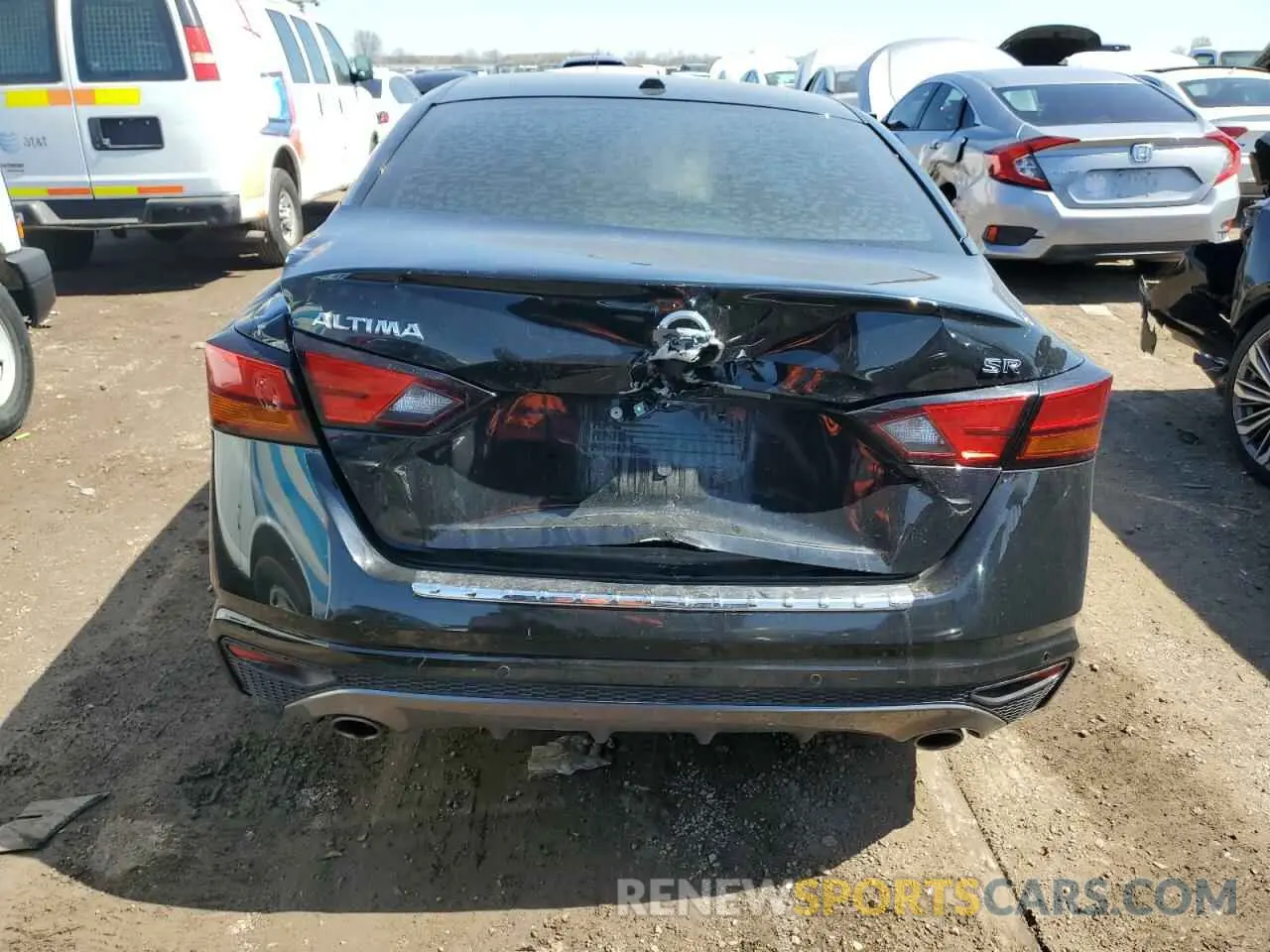 6 Photograph of a damaged car 1N4BL4CVXLC175718 NISSAN ALTIMA 2020