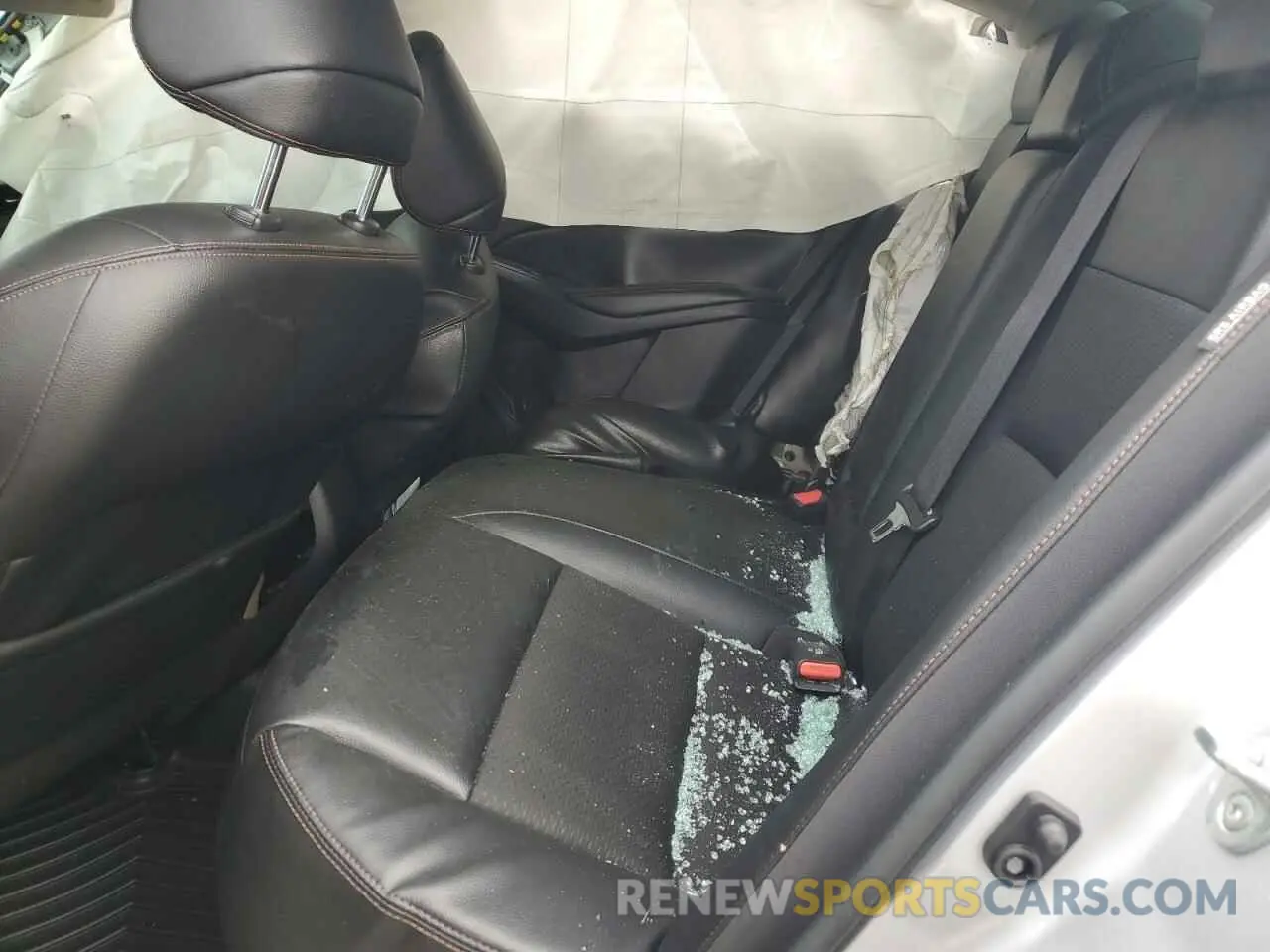 10 Photograph of a damaged car 1N4BL4CVXLC237750 NISSAN ALTIMA 2020