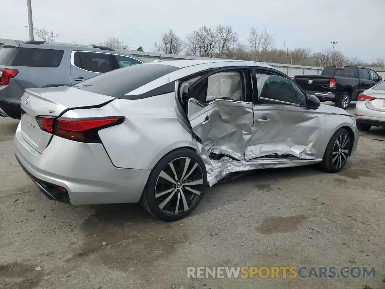3 Photograph of a damaged car 1N4BL4CVXLC237750 NISSAN ALTIMA 2020
