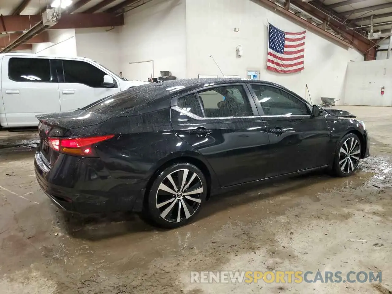 3 Photograph of a damaged car 1N4BL4CVXLN307235 NISSAN ALTIMA 2020