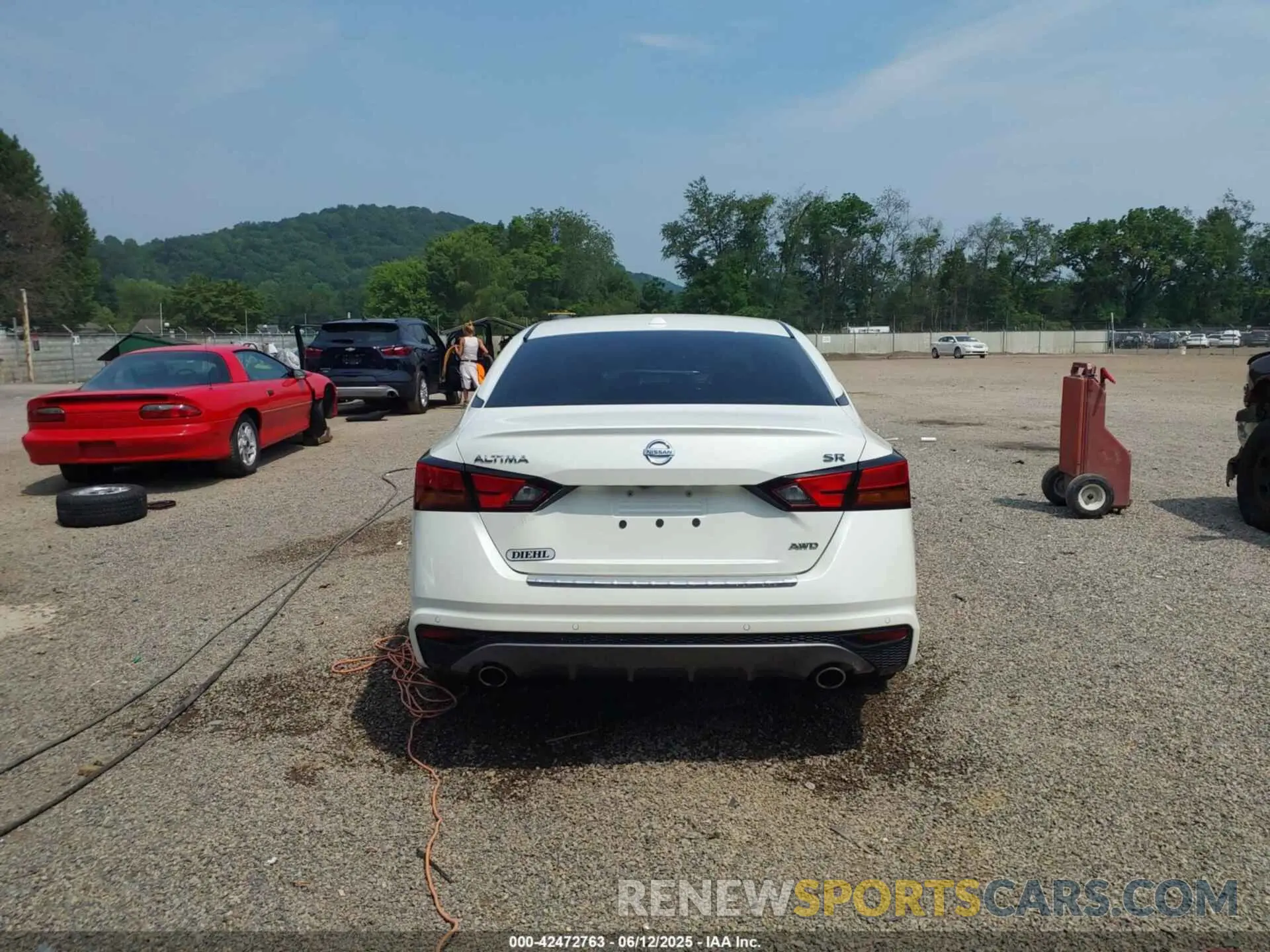 16 Photograph of a damaged car 1N4BL4CW0LC101801 NISSAN ALTIMA 2020