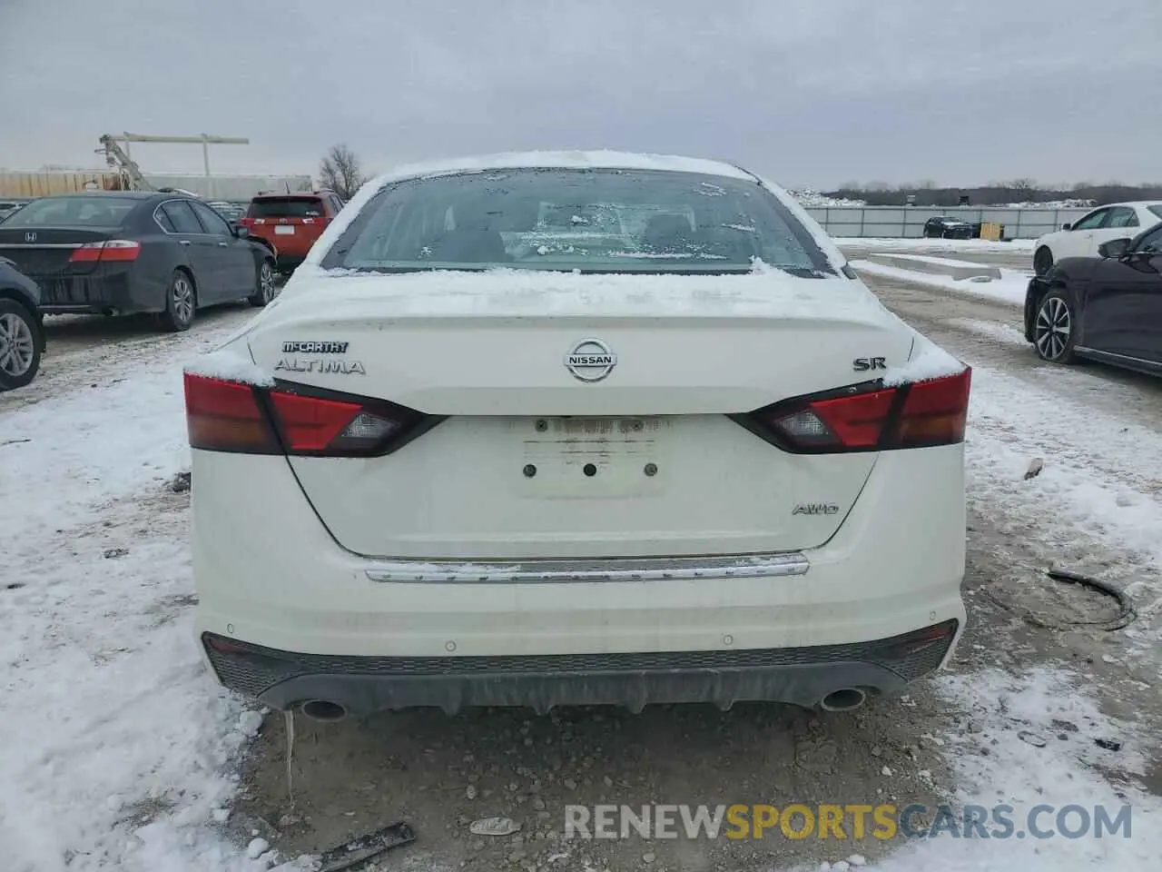 6 Photograph of a damaged car 1N4BL4CW1LN308525 NISSAN ALTIMA 2020
