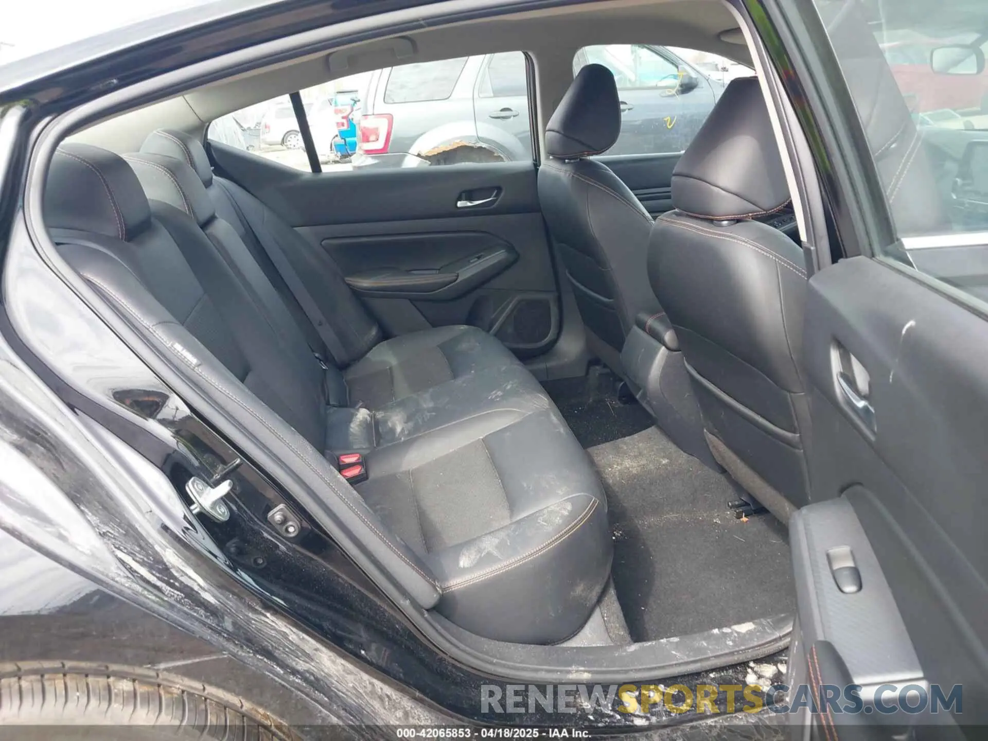 8 Photograph of a damaged car 1N4BL4CW3LC181417 NISSAN ALTIMA 2020