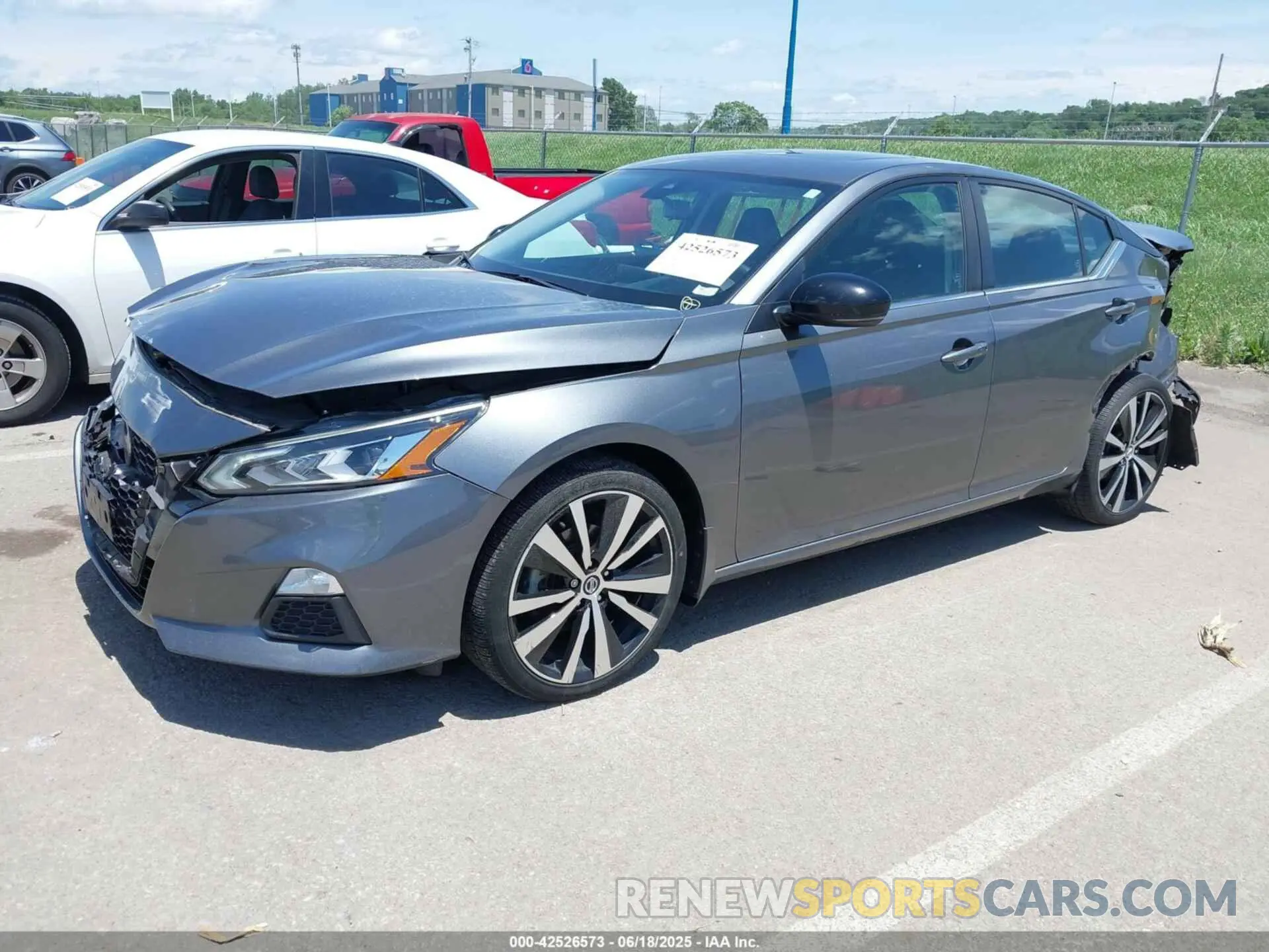 2 Photograph of a damaged car 1N4BL4CW4LC172791 NISSAN ALTIMA 2020