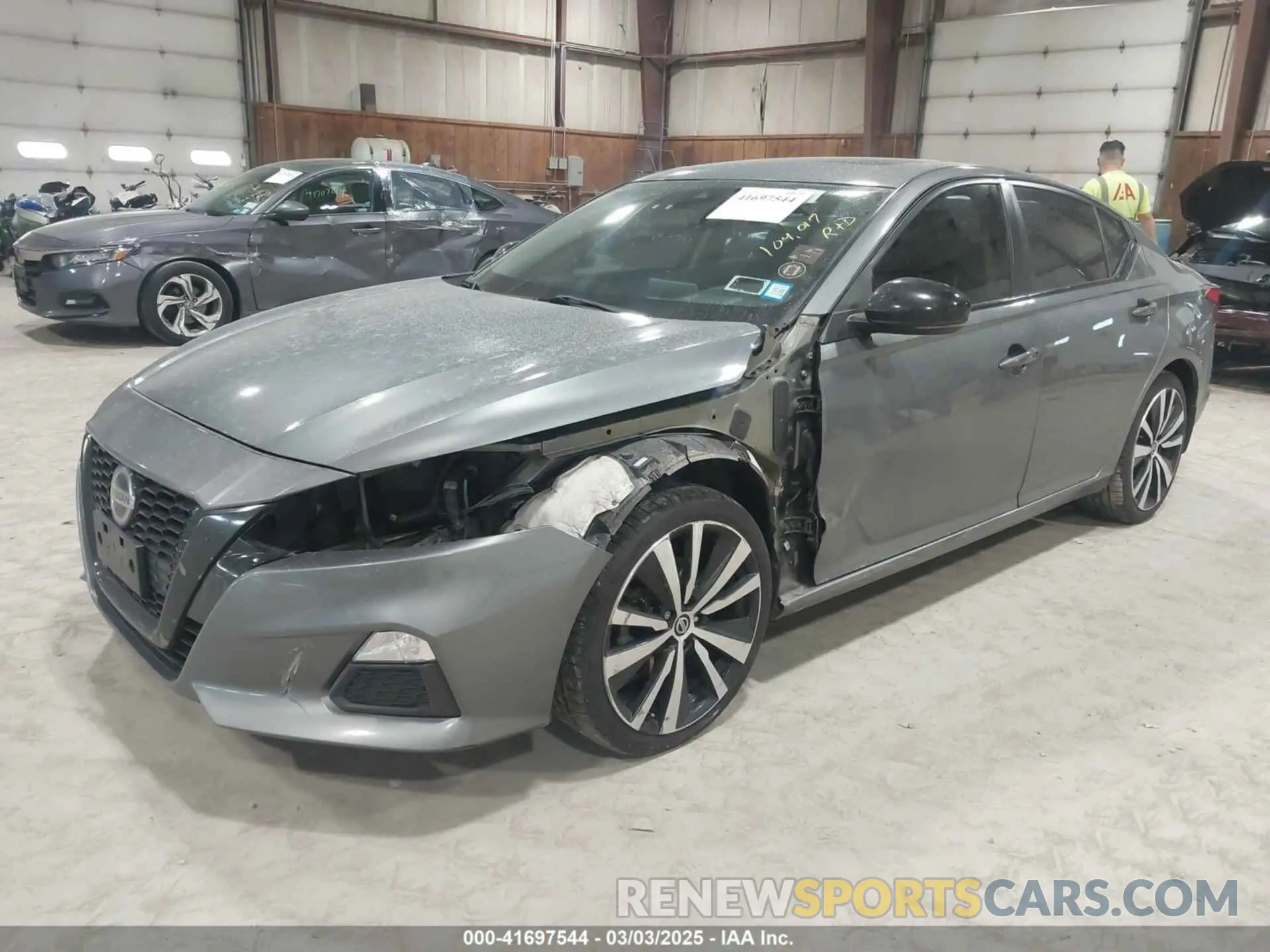 2 Фотография поврежденного автомобиля 1N4BL4CW4LN322967 NISSAN ALTIMA 2020