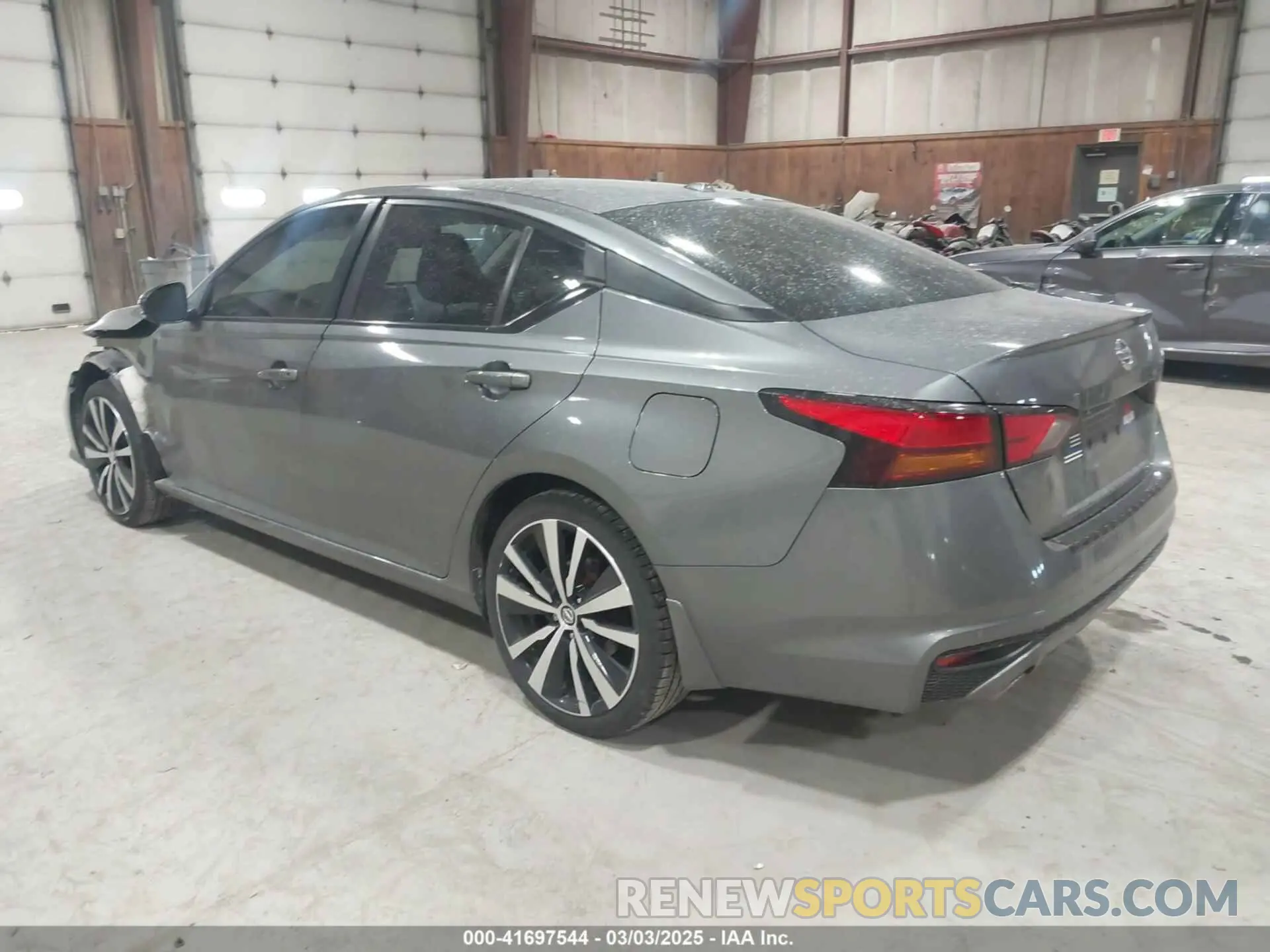3 Фотография поврежденного автомобиля 1N4BL4CW4LN322967 NISSAN ALTIMA 2020