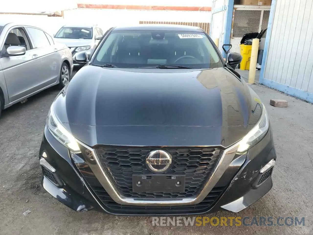 5 Photograph of a damaged car 1N4BL4CW5LC193097 NISSAN ALTIMA 2020