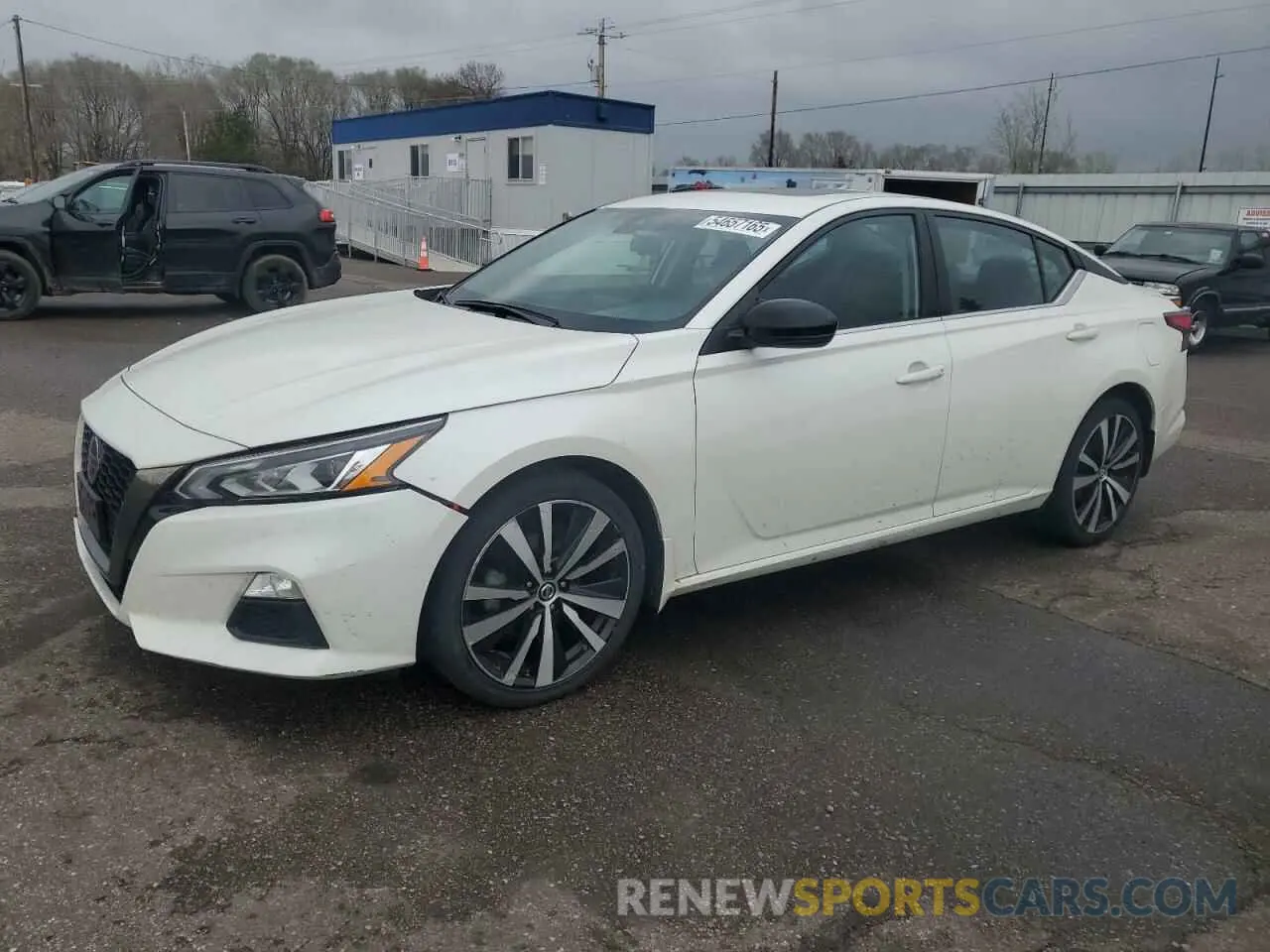 1 Photograph of a damaged car 1N4BL4CW6LC227225 NISSAN ALTIMA 2020