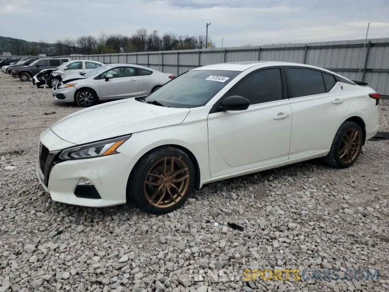 1 Фотография поврежденного автомобиля 1N4BL4CW9LC180563 NISSAN ALTIMA 2020