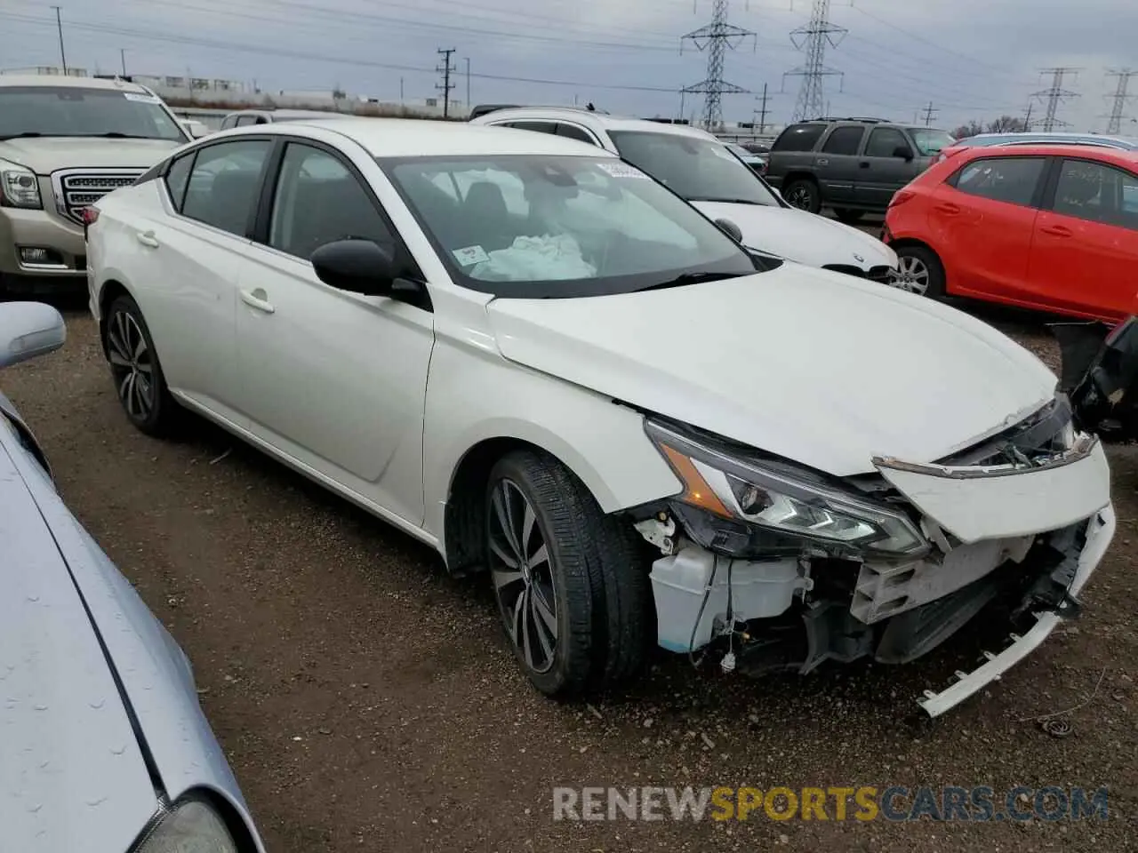 4 Photograph of a damaged car 1N4BL4CWXLC197159 NISSAN ALTIMA 2020