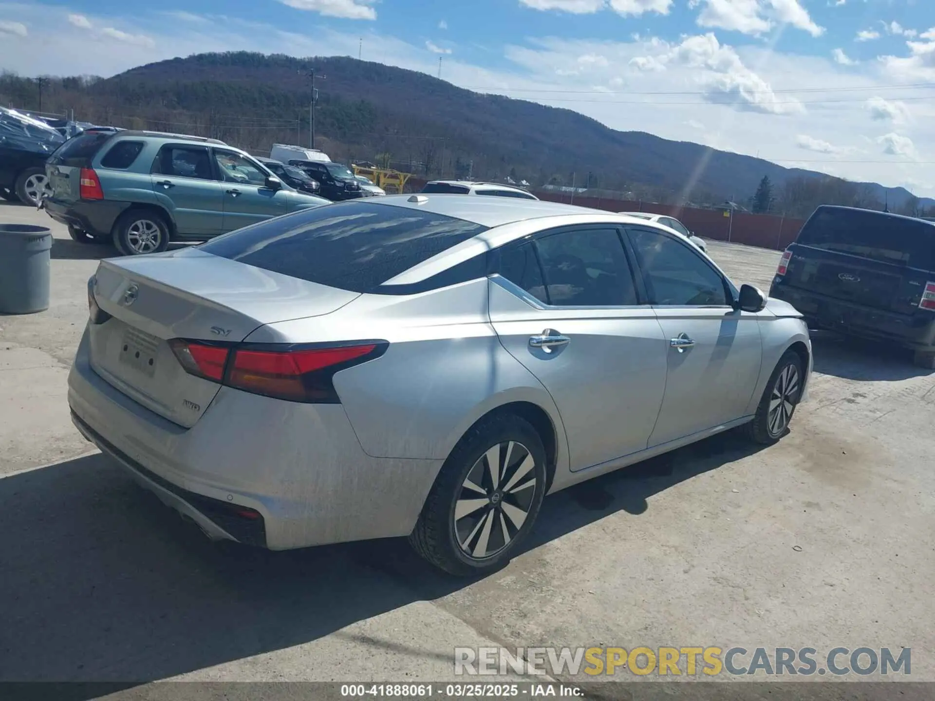 4 Фотография поврежденного автомобиля 1N4BL4DW1LC195914 NISSAN ALTIMA 2020