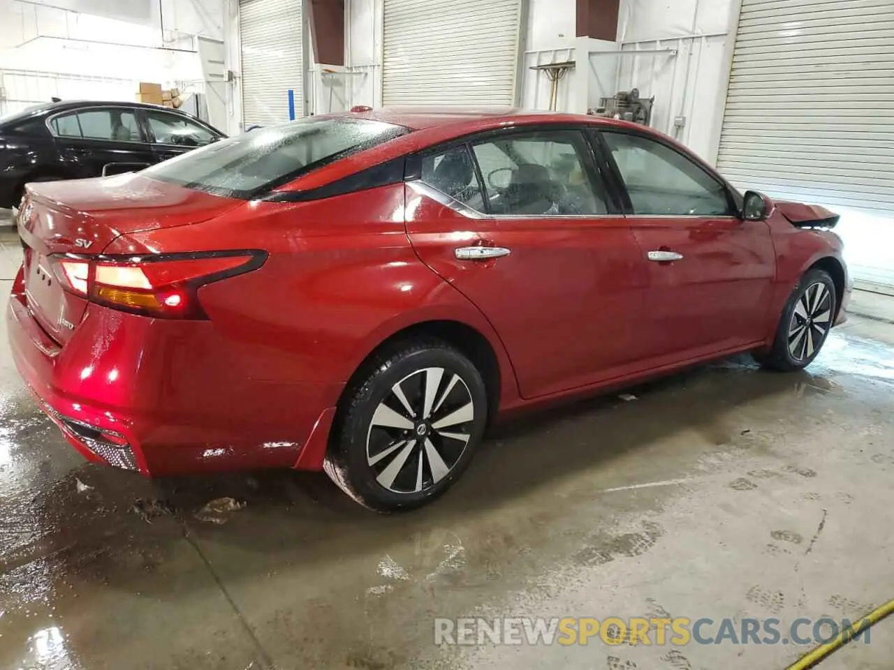 3 Photograph of a damaged car 1N4BL4DW5LC253507 NISSAN ALTIMA 2020