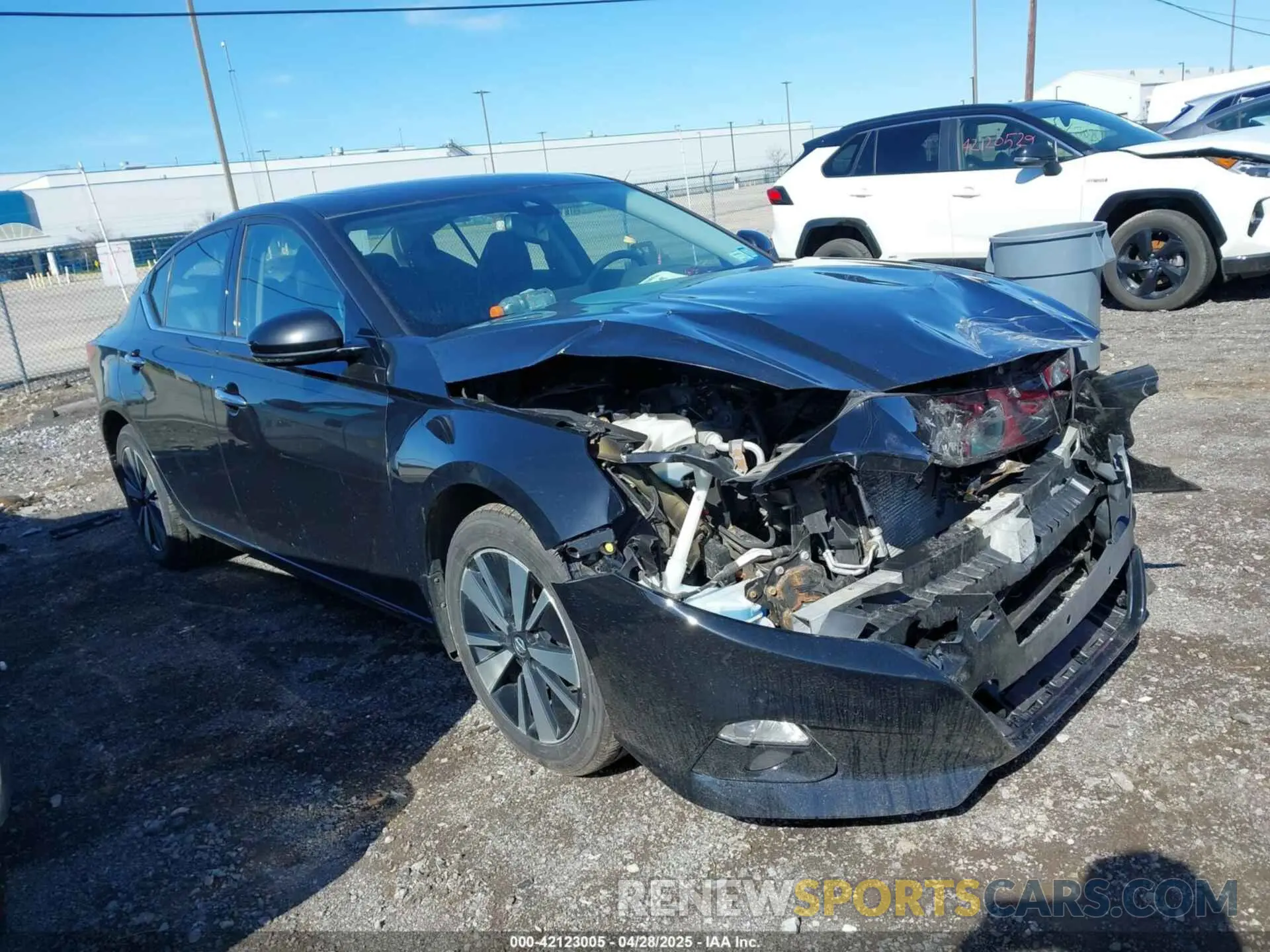 1 Photograph of a damaged car 1N4BL4DW5LN300300 NISSAN ALTIMA 2020