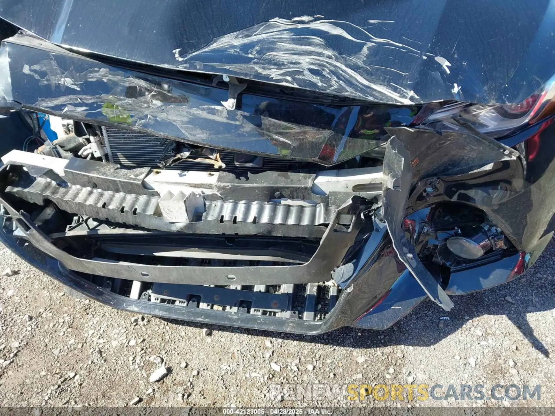 6 Photograph of a damaged car 1N4BL4DW5LN300300 NISSAN ALTIMA 2020