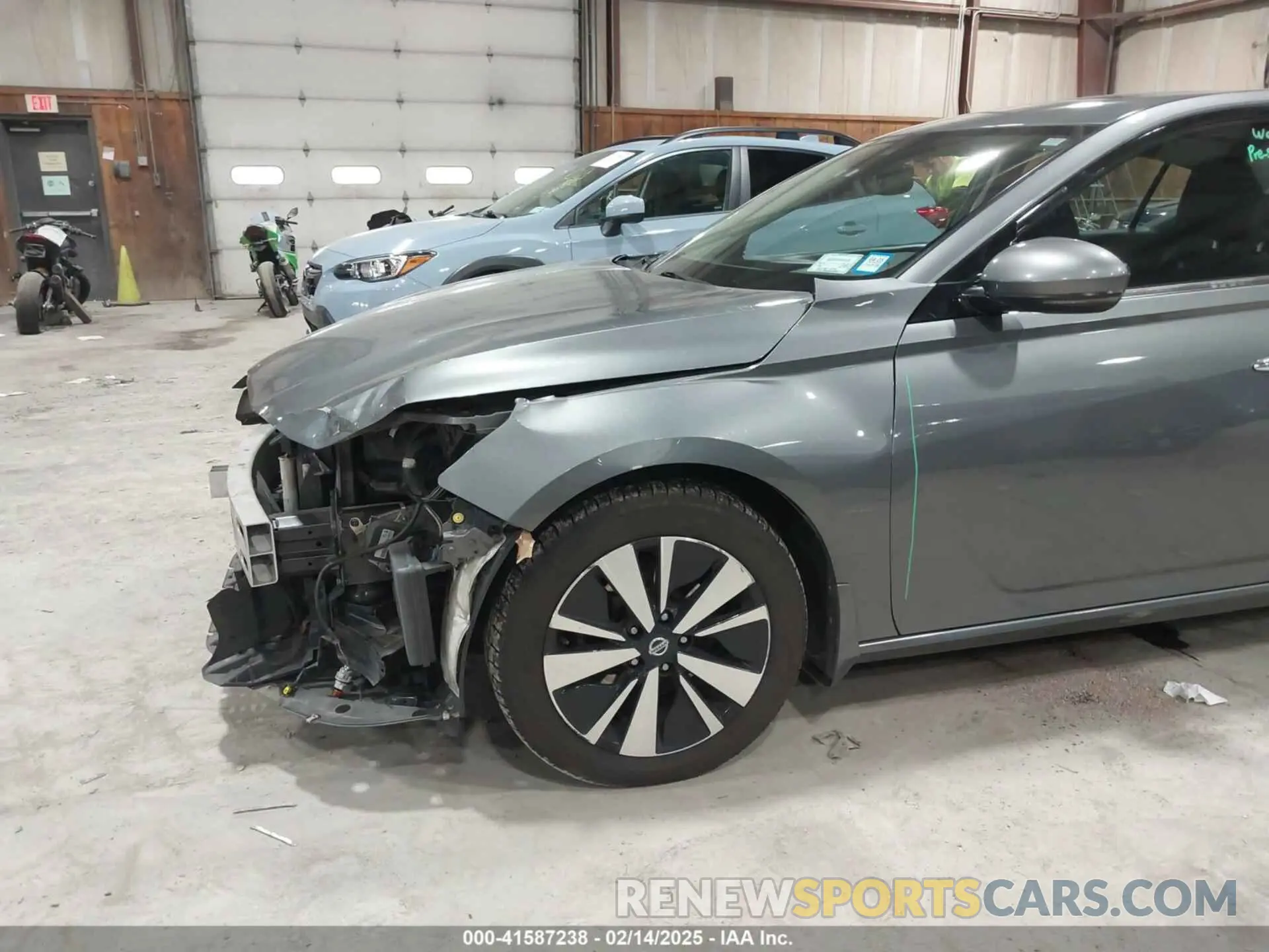 18 Фотография поврежденного автомобиля 1N4BL4DW6LC246386 NISSAN ALTIMA 2020