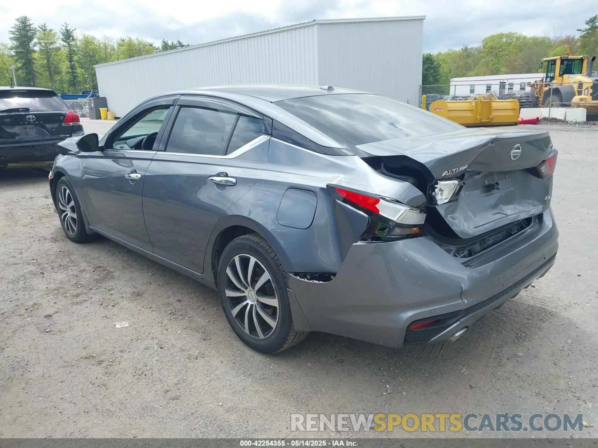 3 Фотография поврежденного автомобиля 1N4BL4DW7LC228558 NISSAN ALTIMA 2020